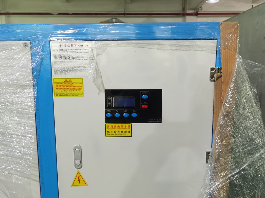 風(fēng)冷冷水機(jī)水溫降多少？